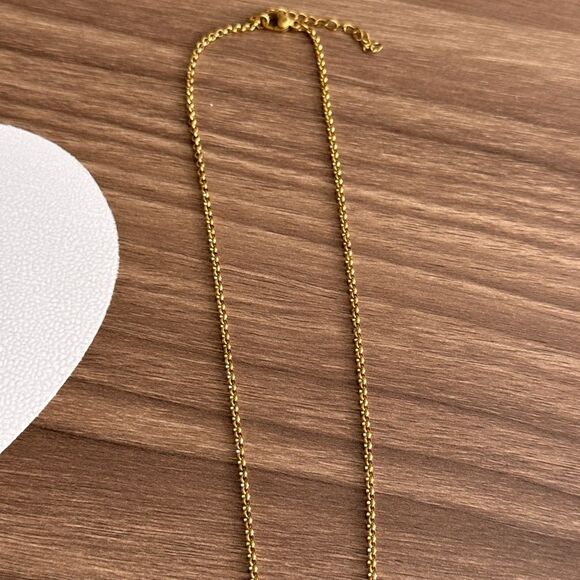 Ballet necklace Q138 - Picture 4 of 6